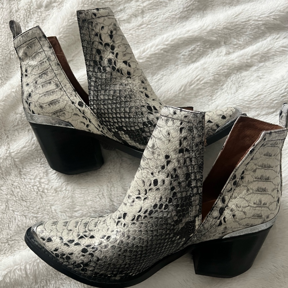 Jeffrey Campbell rare snake skin booties worn once to small for me